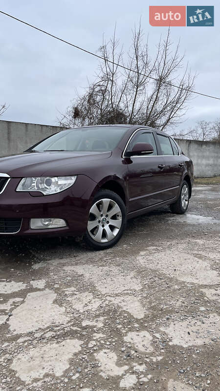 Лифтбек Skoda Superb 2008 в Кременчуге