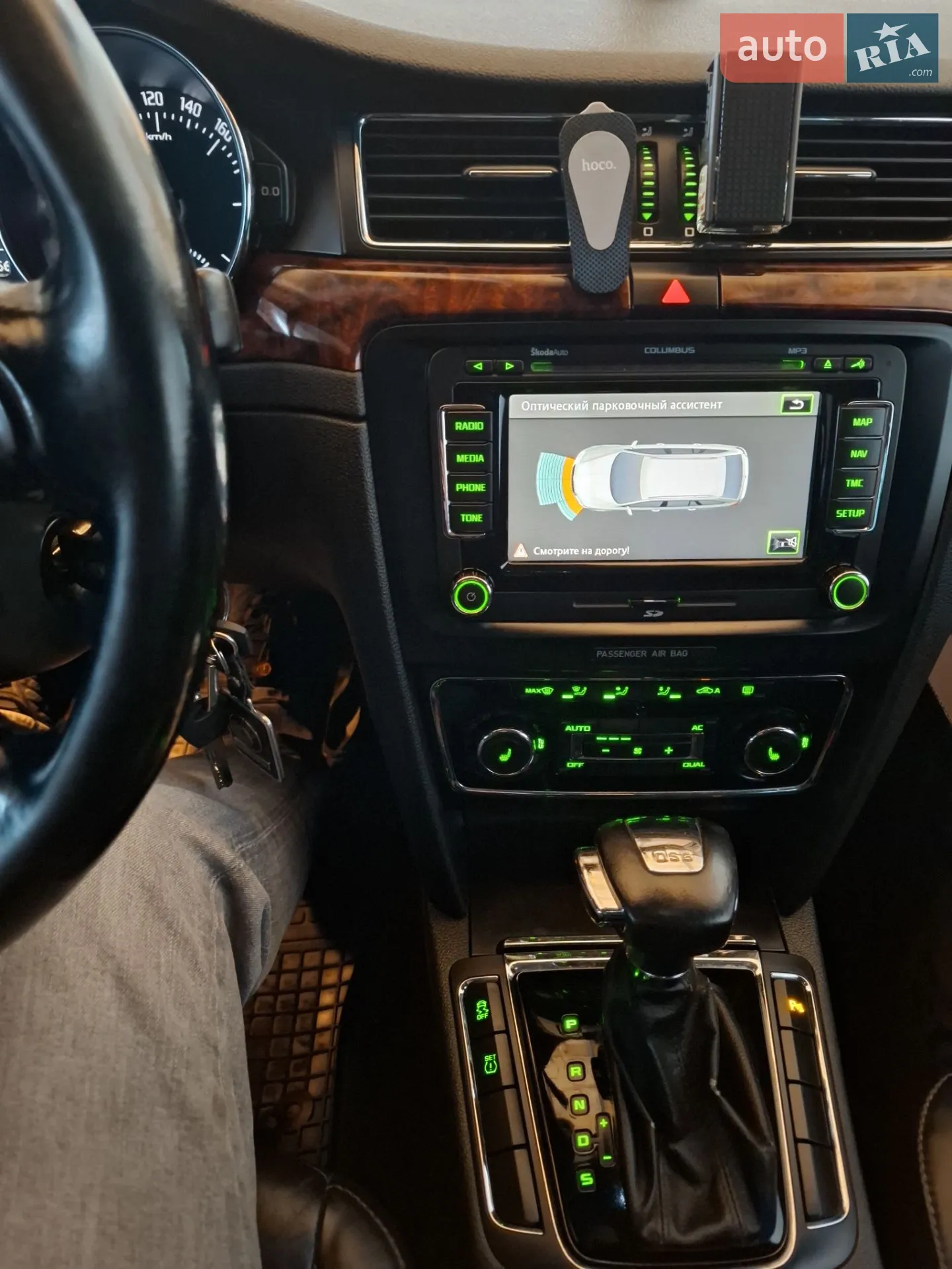 2011 Skoda Superb - мініатюра 3