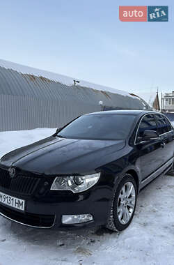 Ліфтбек Skoda Superb 2012 в Житомирі