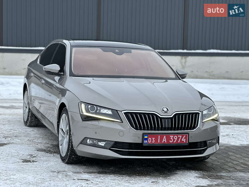 Лифтбек Skoda Superb 2018 в Луцке фото 6 Лифтбек Skoda Superb 2018 в Луцке