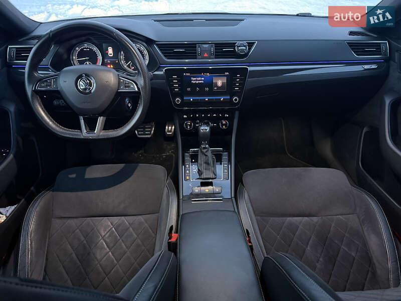 Универсал Skoda Superb 2018 в Чернигове