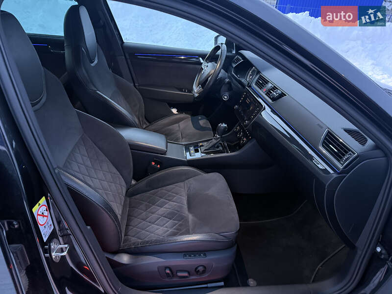 Универсал Skoda Superb 2018 в Чернигове