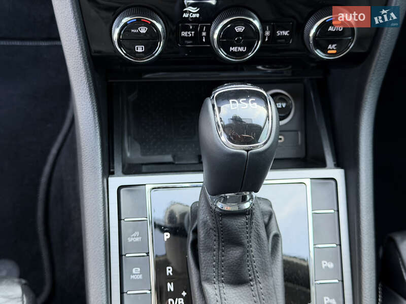 Универсал Skoda Superb 2021 в Ровно