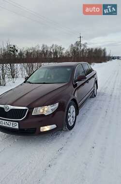Лифтбек Skoda Superb 2009 в Кременце