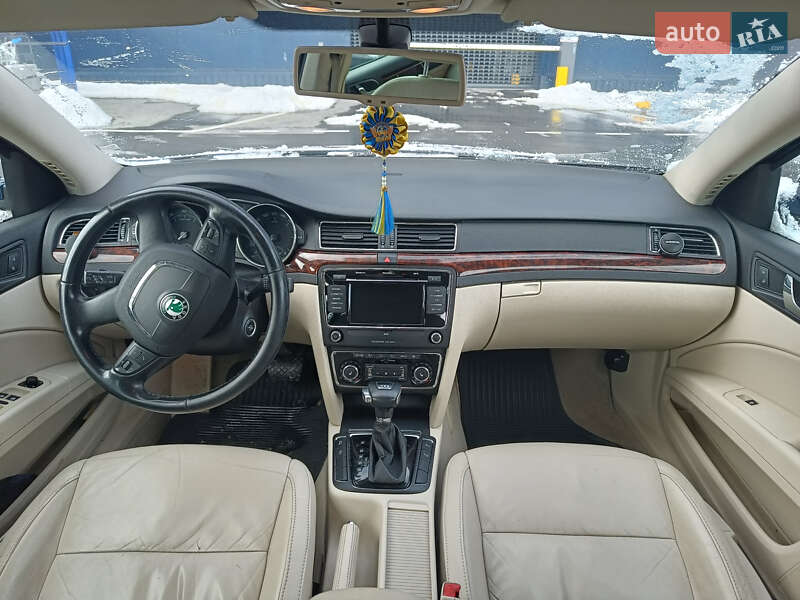 Лифтбек Skoda Superb 2010 в Киеве фото 4 Лифтбек Skoda Superb 2010 в Киеве