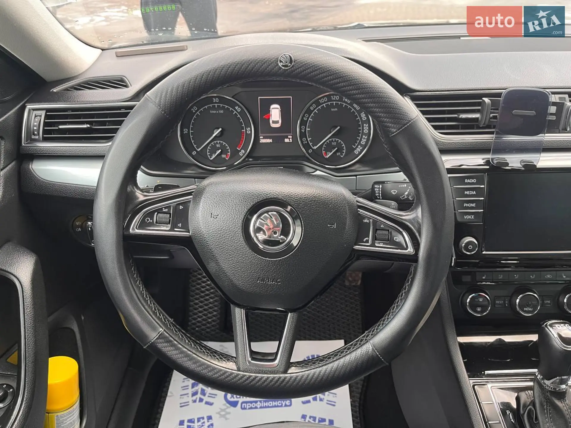 2017 Skoda Superb - мініатюра 14