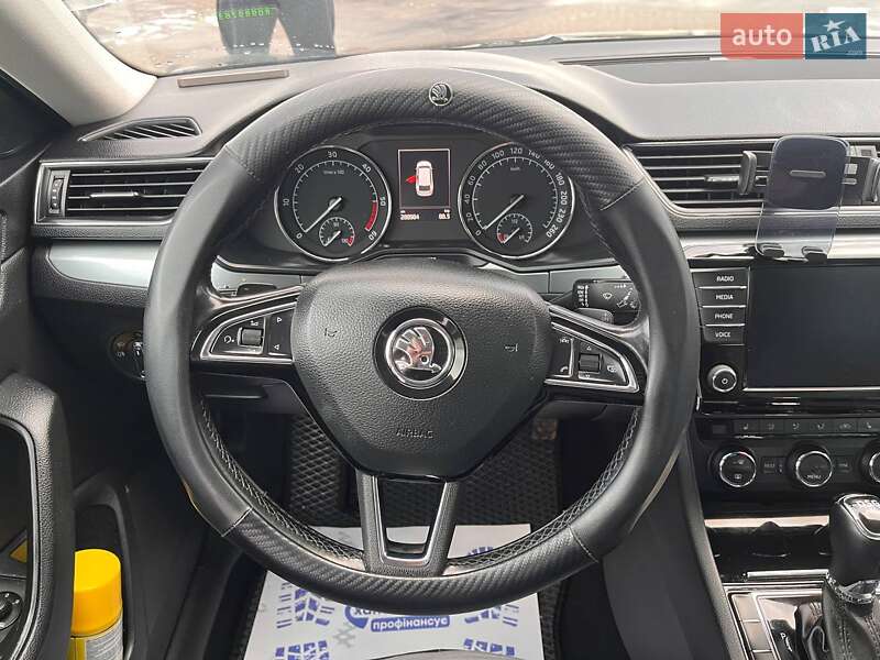 Універсал Skoda Superb 2017 в Львові