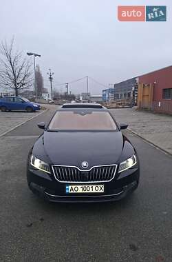 Ліфтбек Skoda Superb 2017 в Ужгороді