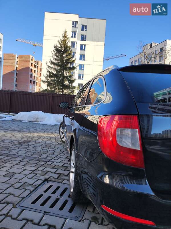 Універсал Skoda Superb 2012 в Івано-Франківську