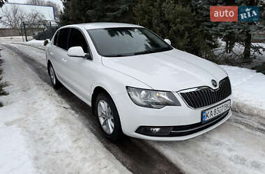 Ліфтбек Skoda Superb 2014 в Ніжині