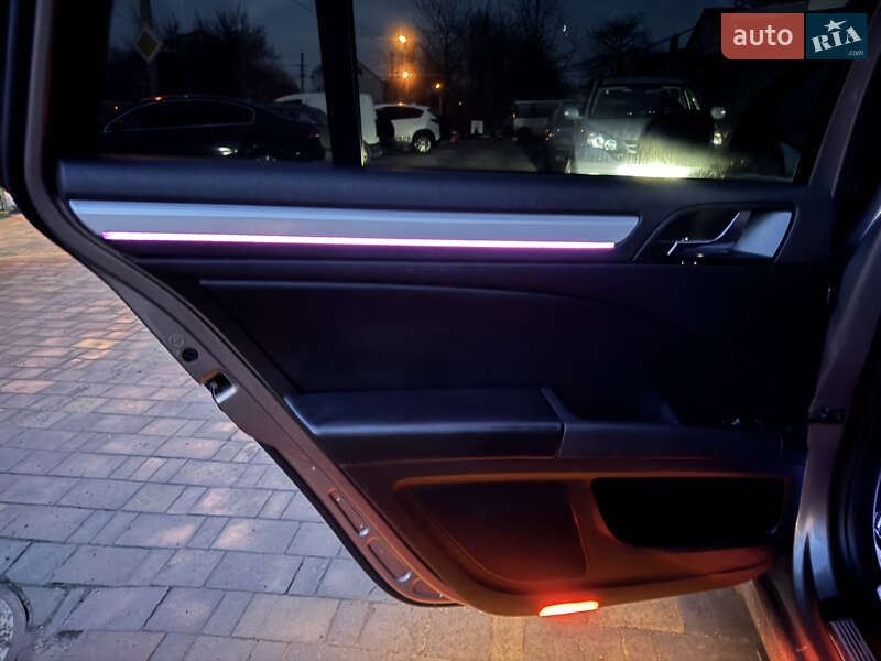 Універсал Skoda Superb 2010 в Луцьку