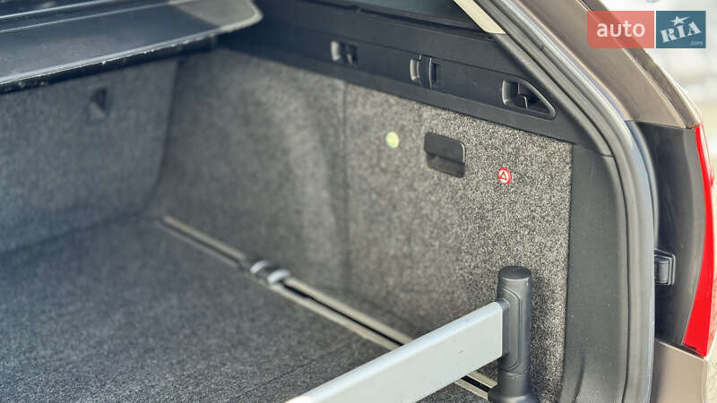 Універсал Skoda Superb 2010 в Луцьку