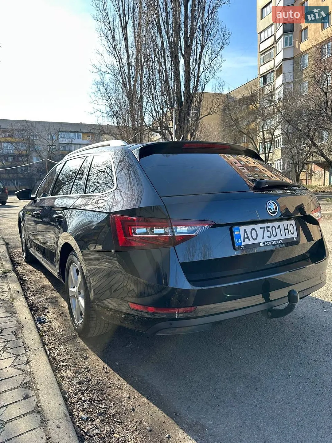 2017 Skoda Superb - мініатюра 3