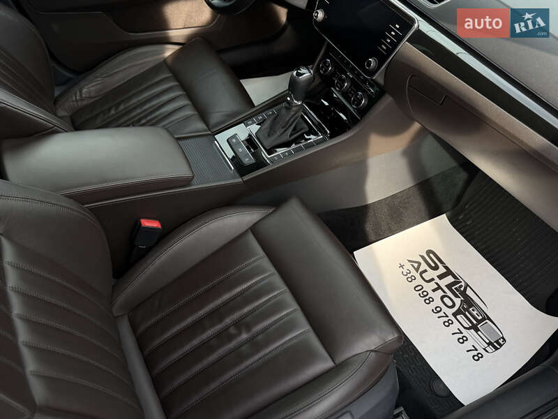 Ліфтбек Skoda Superb 2017 в Львові