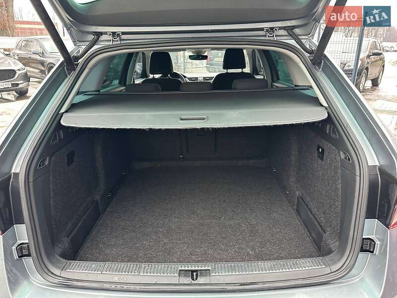 Универсал Skoda Superb 2020 в Виннице
