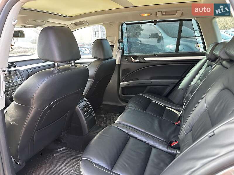 Универсал Skoda Superb 2010 в Виннице