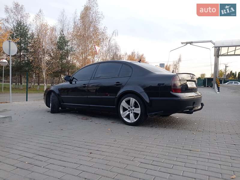 Лифтбек Skoda Superb 2007 в Вышгороде