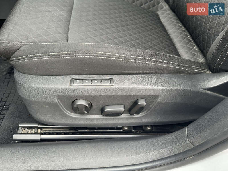 Лифтбек Skoda Superb 2017 в Хусте фото 18 Лифтбек Skoda Superb 2017 в Хусте