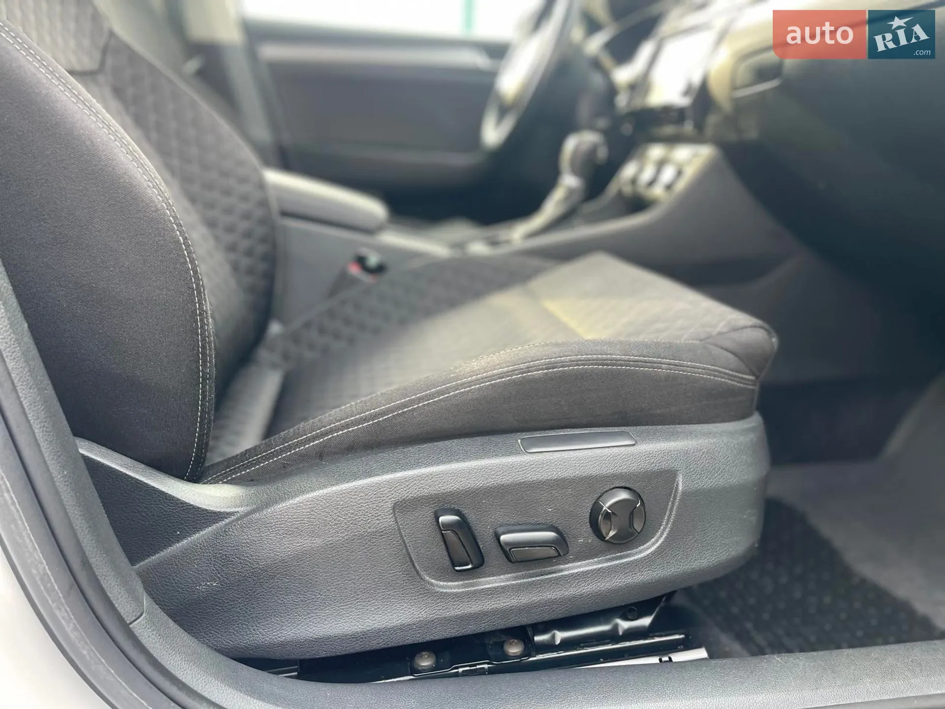 2016 Skoda Superb - мініатюра 25