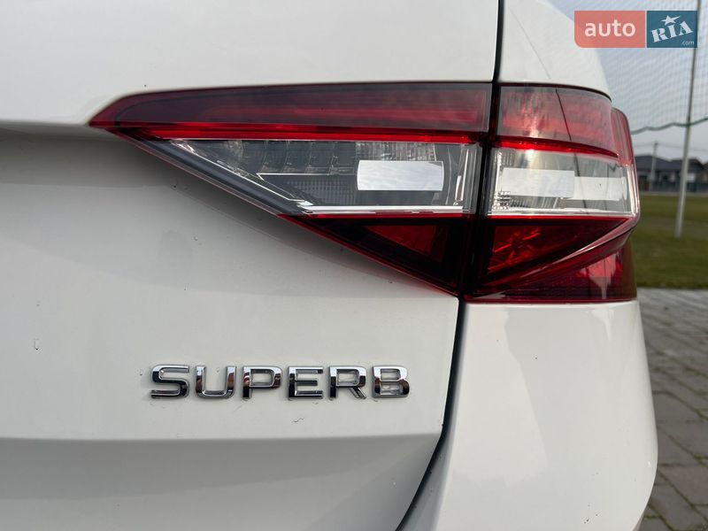 Універсал Skoda Superb 2016 в Ужгороді