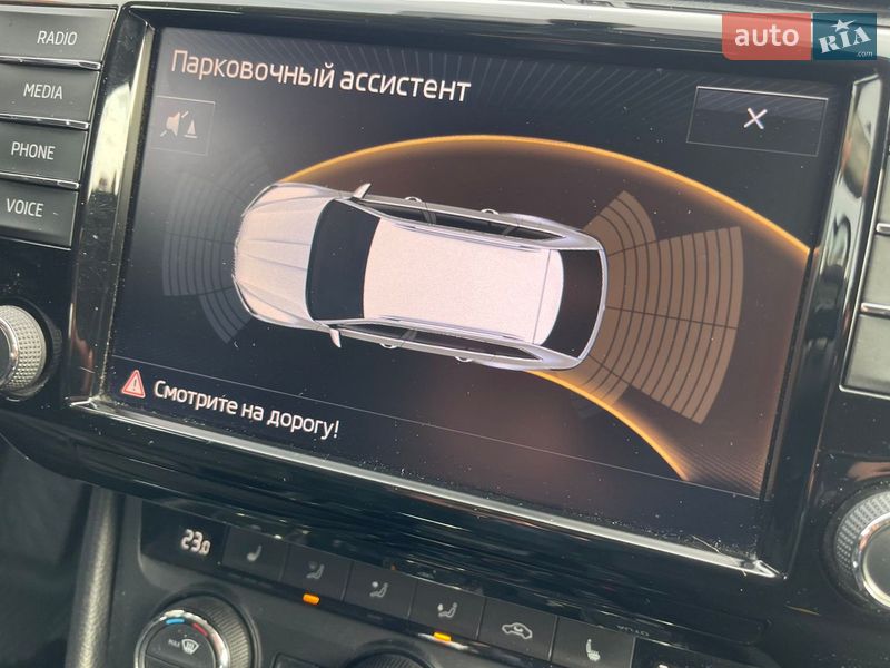 Універсал Skoda Superb 2016 в Ужгороді