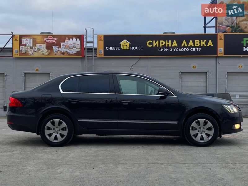 Лифтбек Skoda Superb 2013 в Киеве