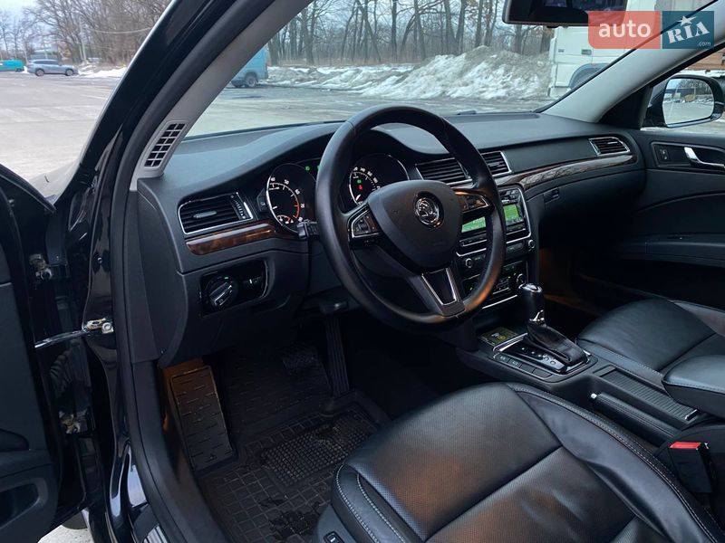 Лифтбек Skoda Superb 2013 в Киеве