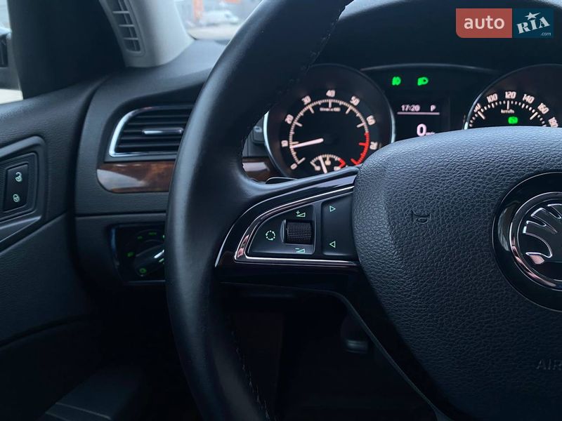 Лифтбек Skoda Superb 2013 в Киеве