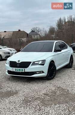 Лифтбек Skoda Superb 2016 в Кривом Роге