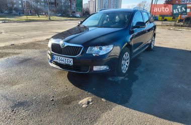 Универсал Skoda Superb 2010 в Киеве