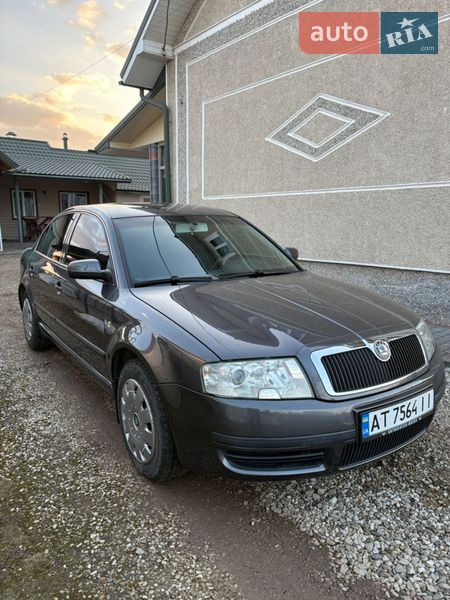Ліфтбек Skoda Superb 2003 в Коломиї