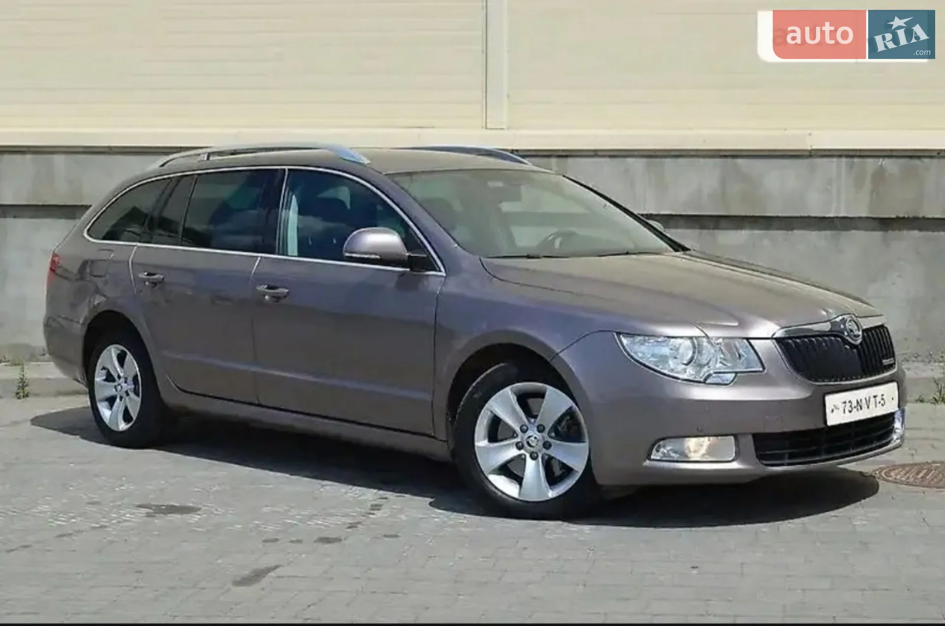 2010 Skoda Superb - мініатюра 31