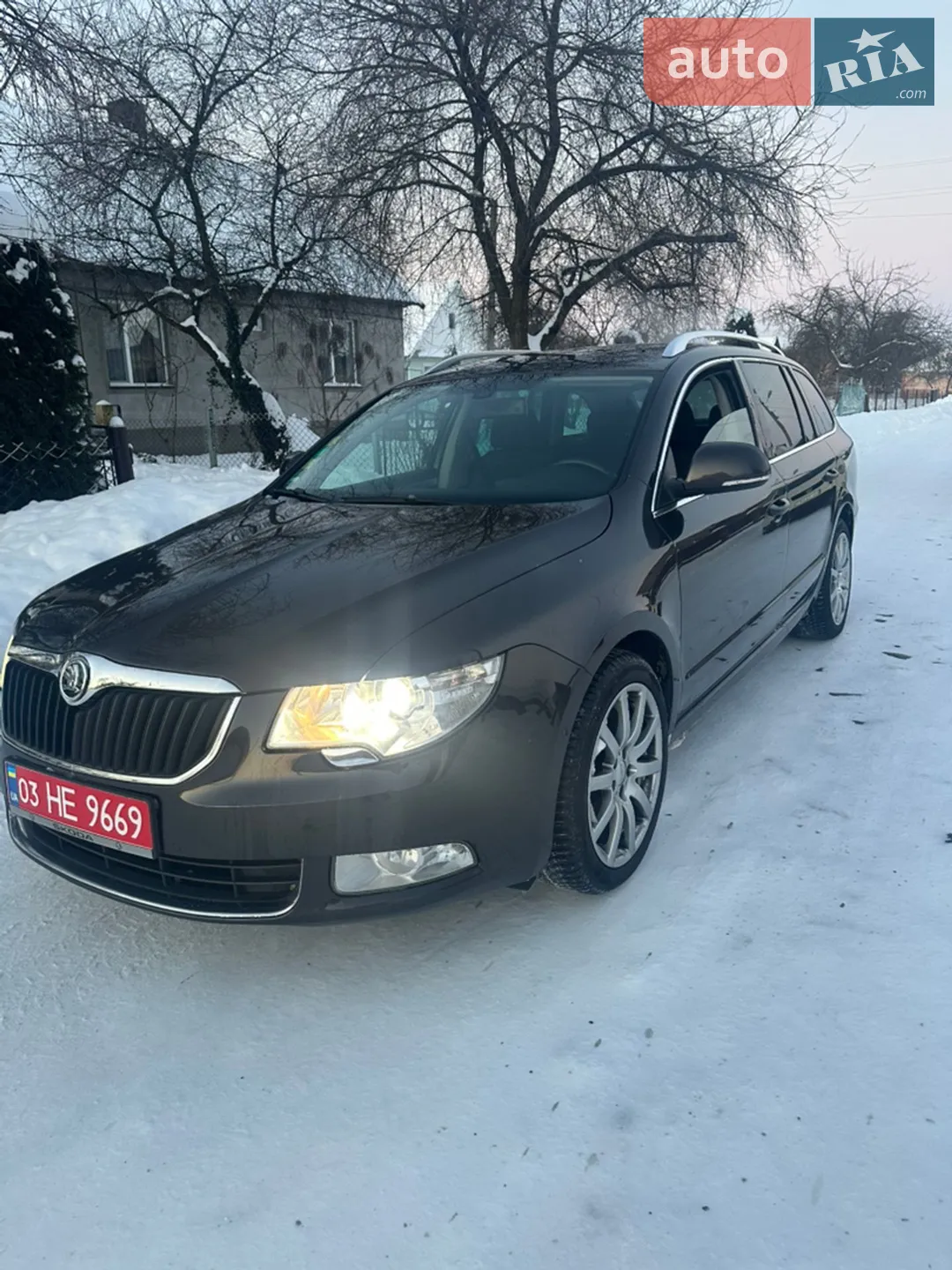 2010 Skoda Superb - мініатюра 14