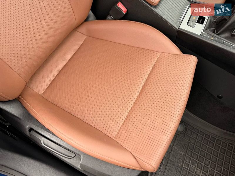 Лифтбек Skoda Superb 2015 в Кривом Роге