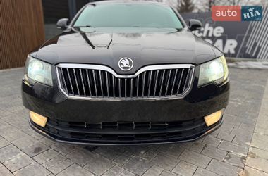 Лифтбек Skoda Superb 2014 в Яремче
