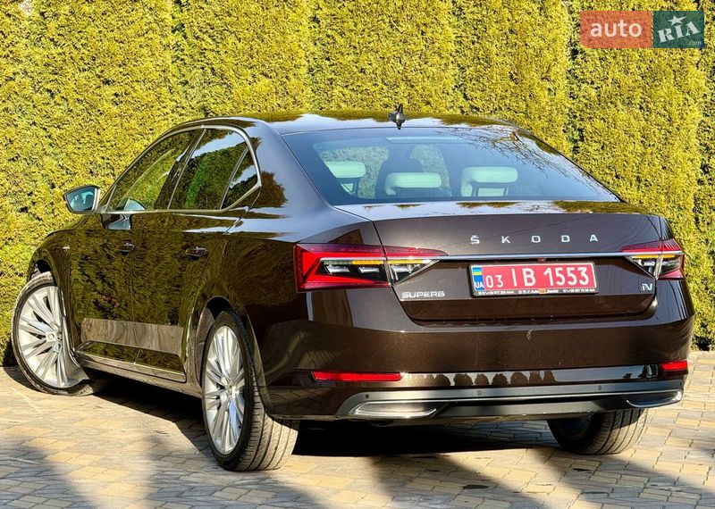 Ліфтбек Skoda Superb 2020 в Хусті