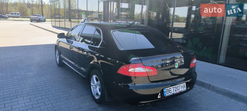 Лифтбек Skoda Superb 2009 в Буче