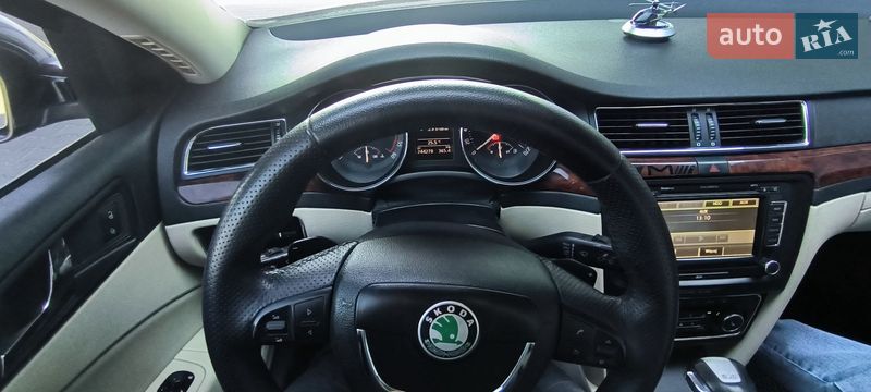 Лифтбек Skoda Superb 2009 в Буче