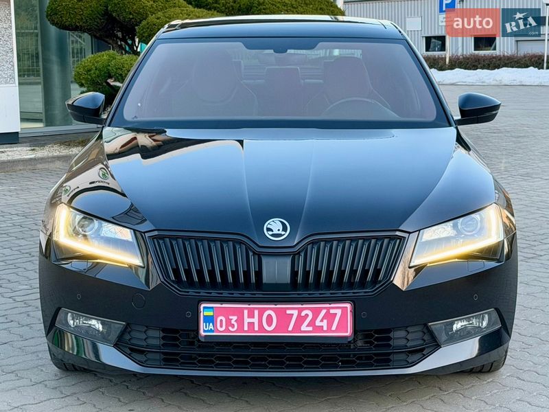 Лифтбек Skoda Superb 2017 в Луцке