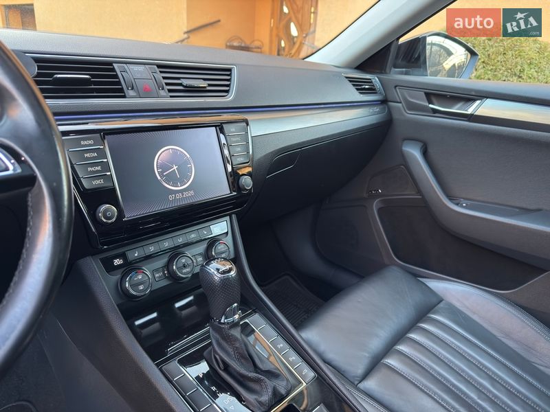 Лифтбек Skoda Superb 2015 в Тячеве