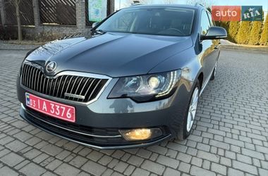 Универсал Skoda Superb 2014 в Луцке