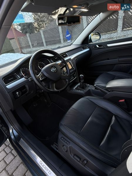Универсал Skoda Superb 2014 в Луцке