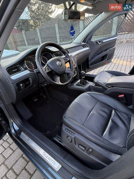 Универсал Skoda Superb 2014 в Луцке