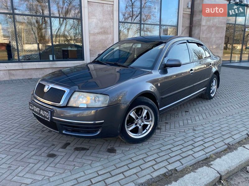 Лифтбек Skoda Superb 2006 в Николаеве