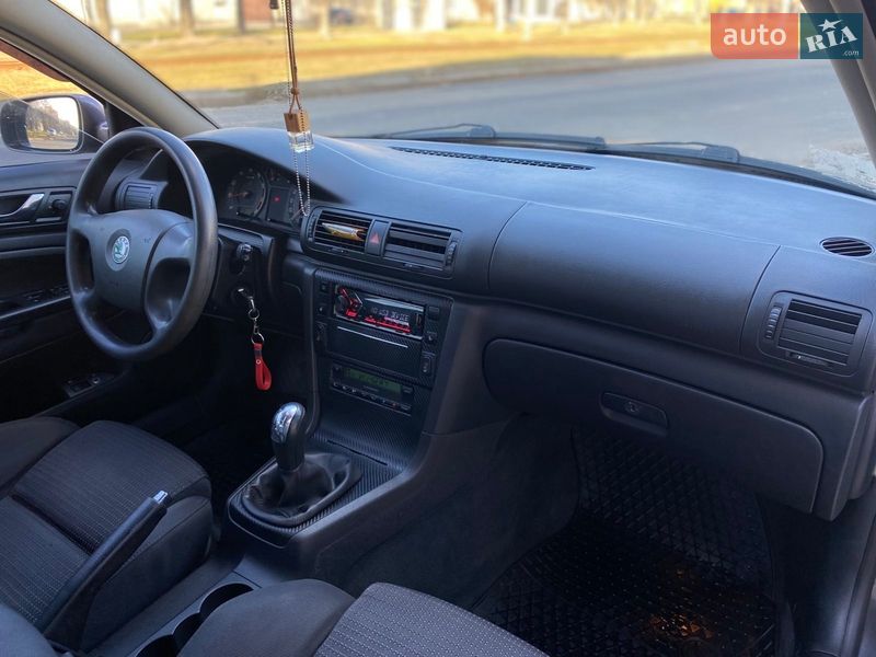 Лифтбек Skoda Superb 2006 в Николаеве