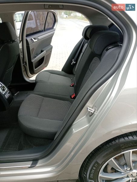 Лифтбек Skoda Superb 2009 в Киеве