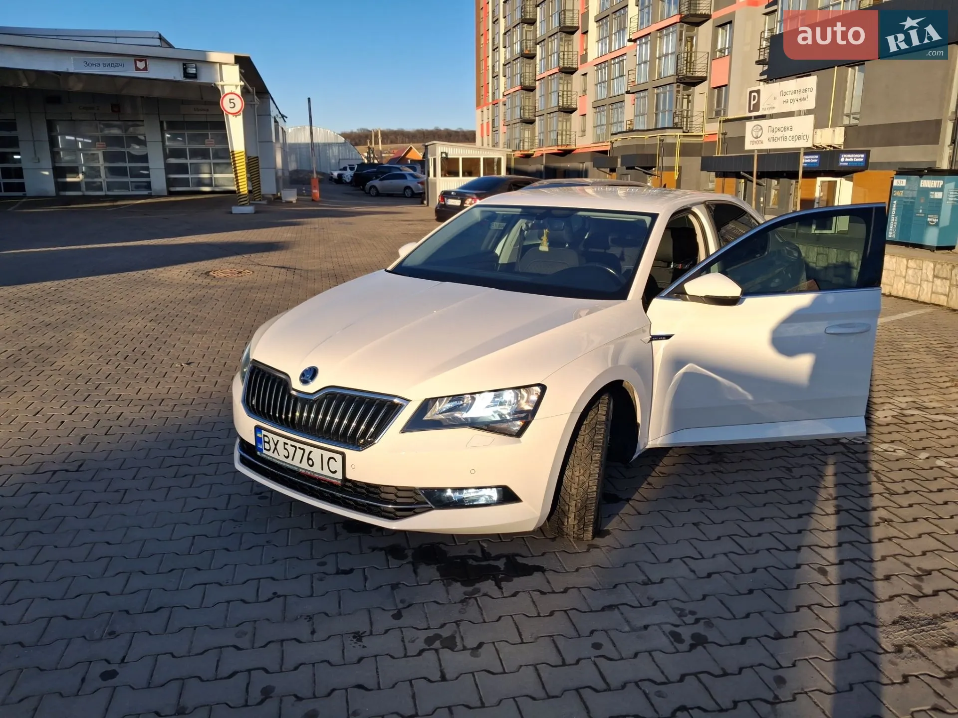 2019 Skoda Superb - мініатюра 6