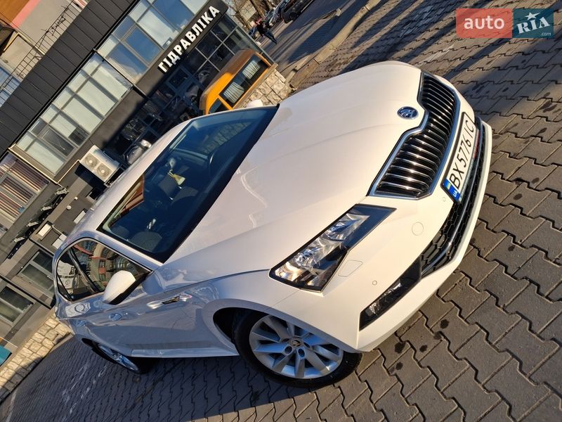 Лифтбек Skoda Superb 2019 в Хмельницком