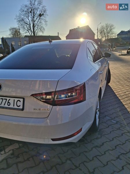 Лифтбек Skoda Superb 2019 в Хмельницком