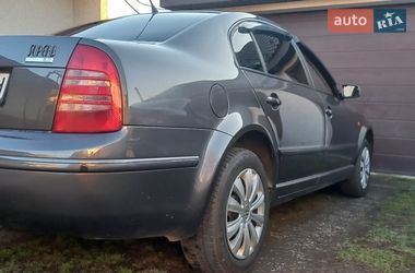 Ліфтбек Skoda Superb 2003 в Мукачевому